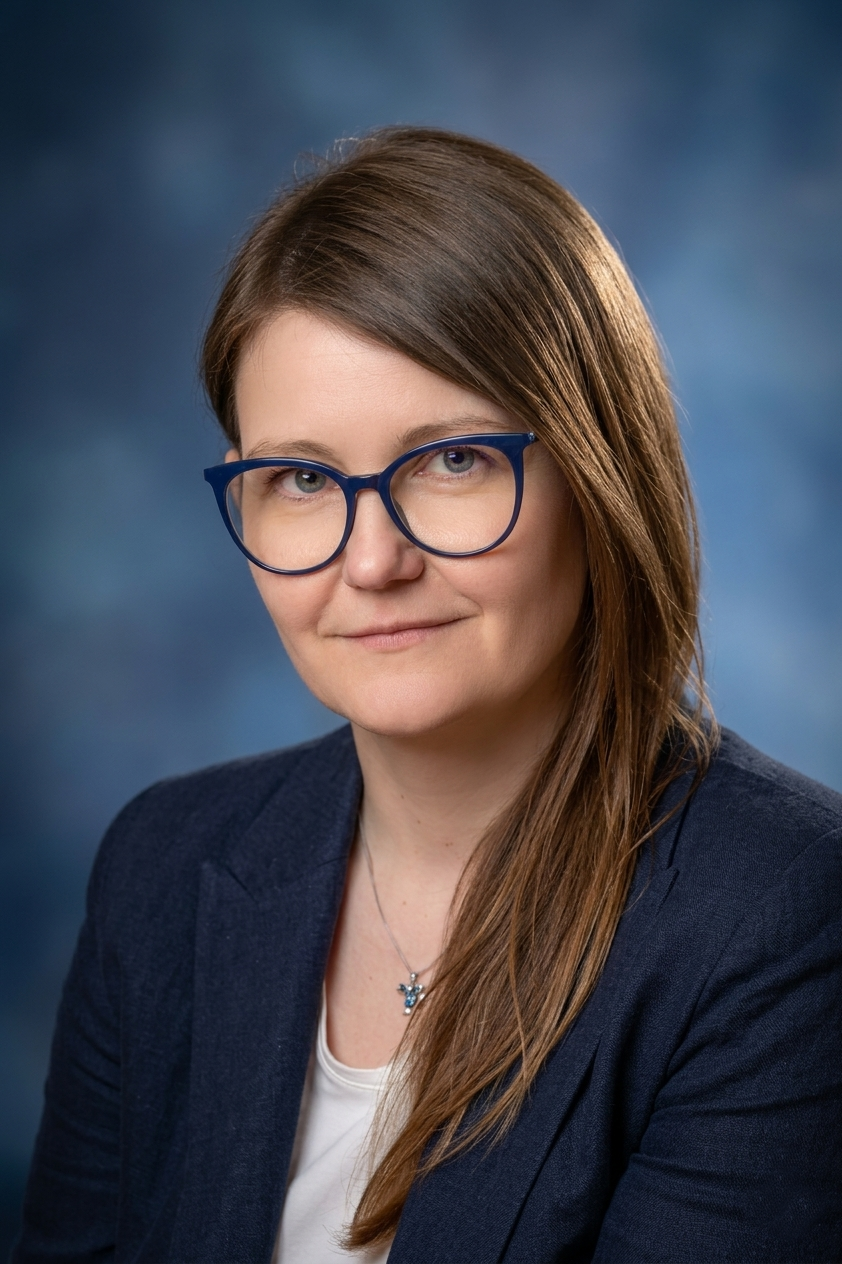 Kontakt - Polmil - więcej niż opieka Martyna Milecka